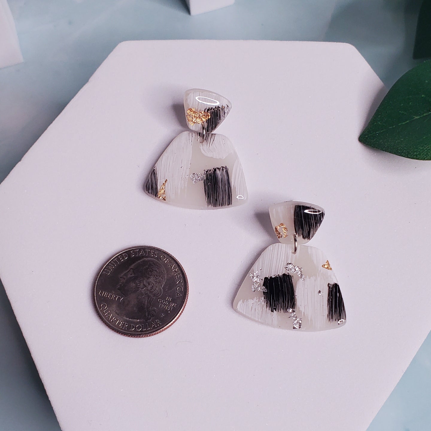 Abstract Trapezoid Dangle